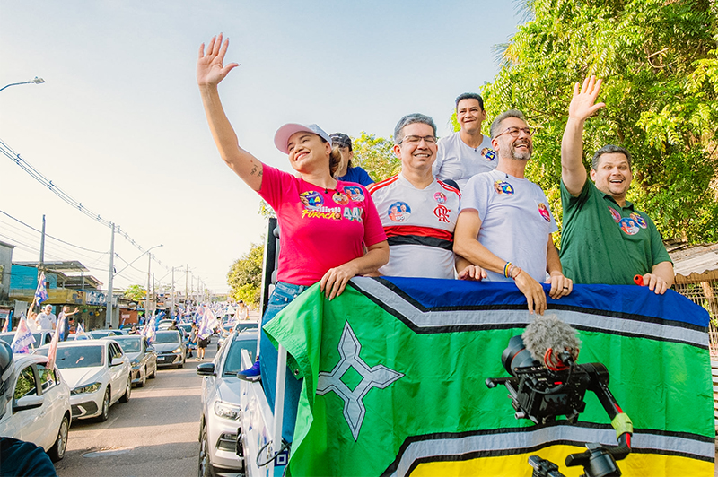 Domingo: Em mega carreata, Alliny fala da boa energia da campanha